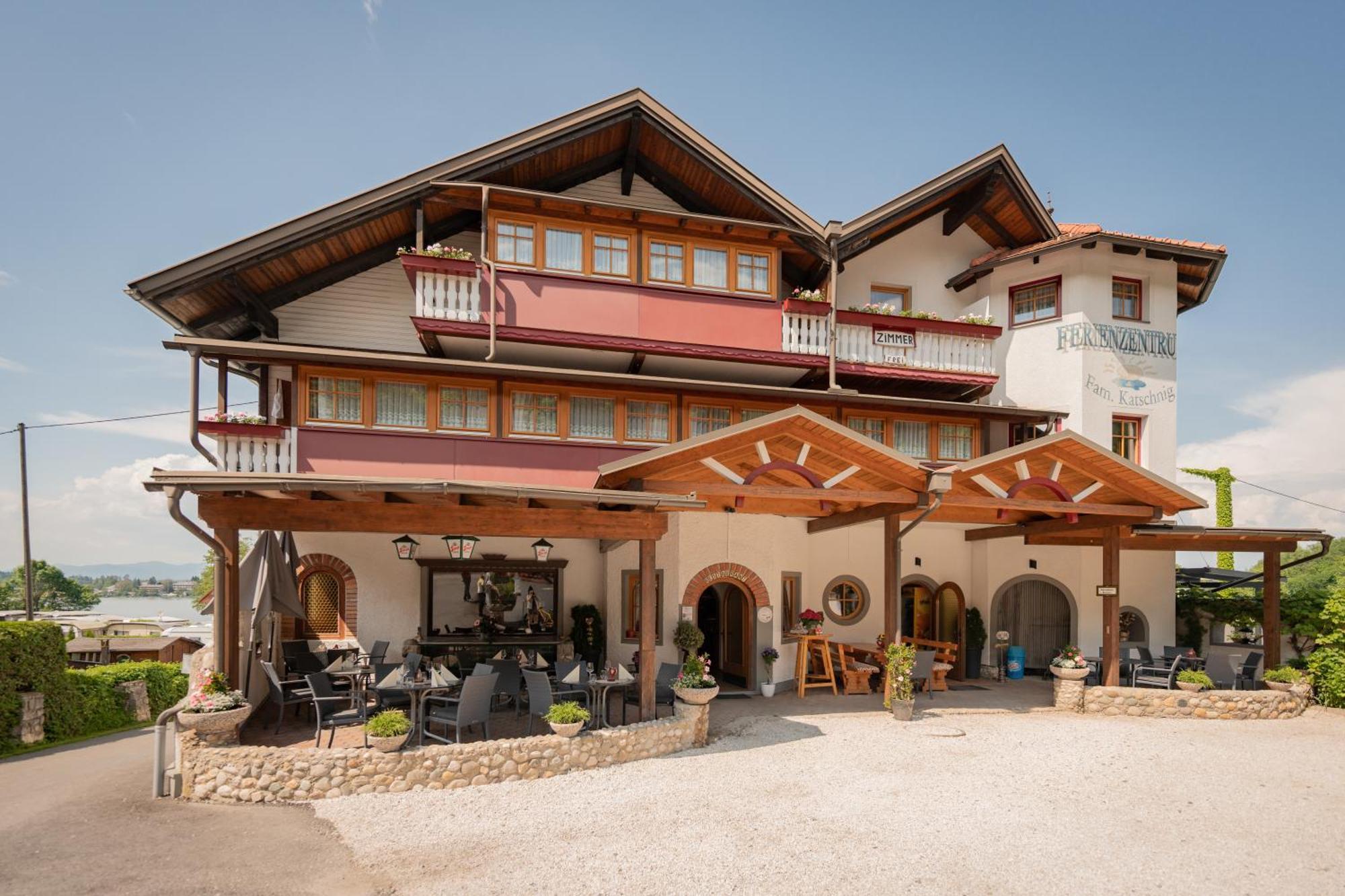 Seegasthof Katschnig Gmbh Unterburg am Klopeiner See Exterior foto